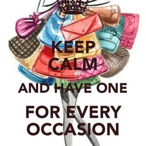 Check out my closet for bags for every day of the week :)